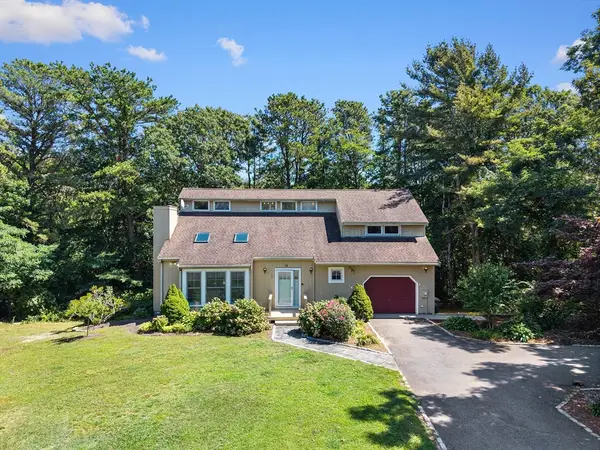 16 Alder Lane, Falmouth, MA 02556