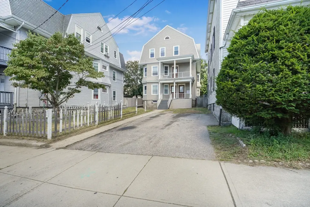 692 Walnut St, Fall River, MA 02720 - #1