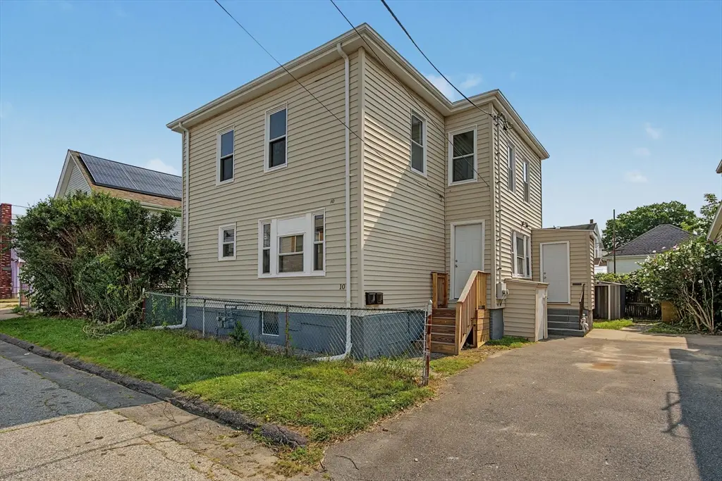 10 Carlisa Dr, Fall River, MA 02723 - #1