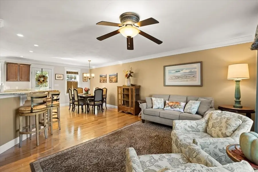 11 Cassidy Place #11, Bridgewater, MA 02324 - #3