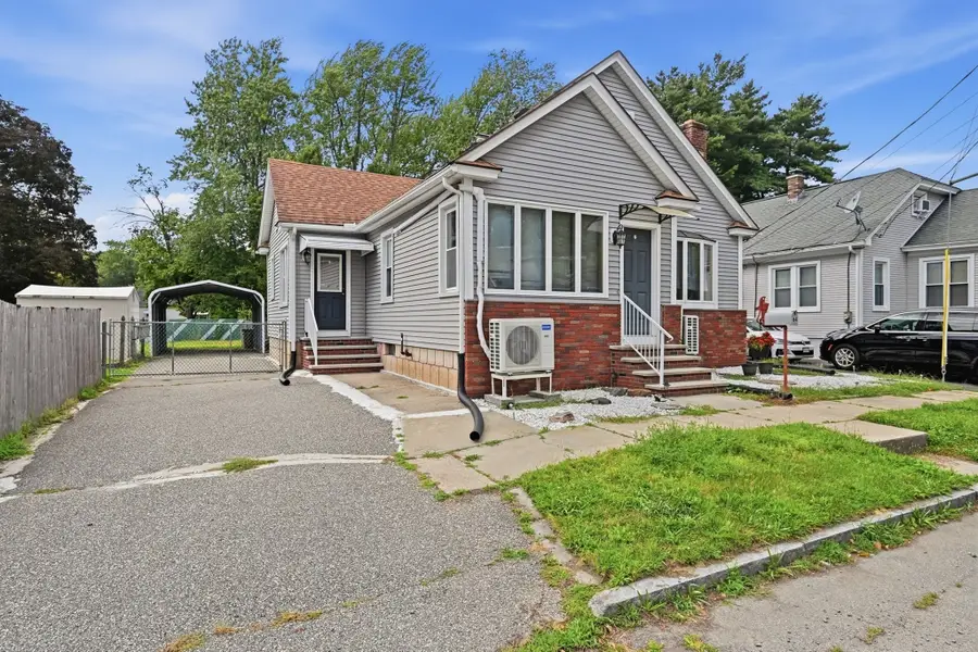64 Stewart St, Chicopee, MA 01020 - #2