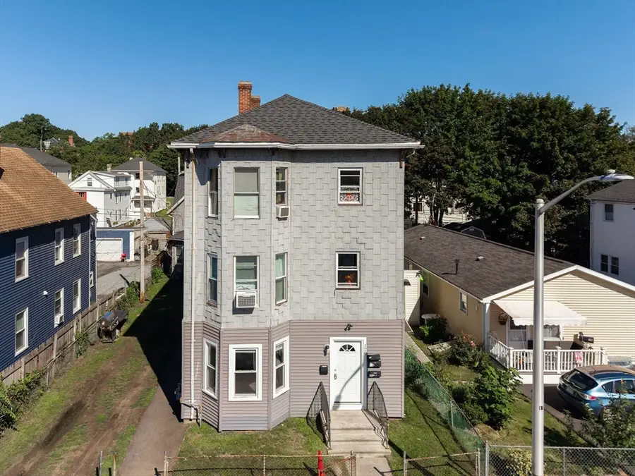 120 Southgate St, Worcester, MA 01603 - #3