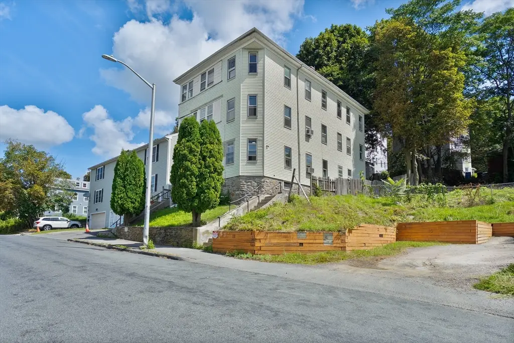 97 Eastern Ave, Worcester, MA 01605 - #1