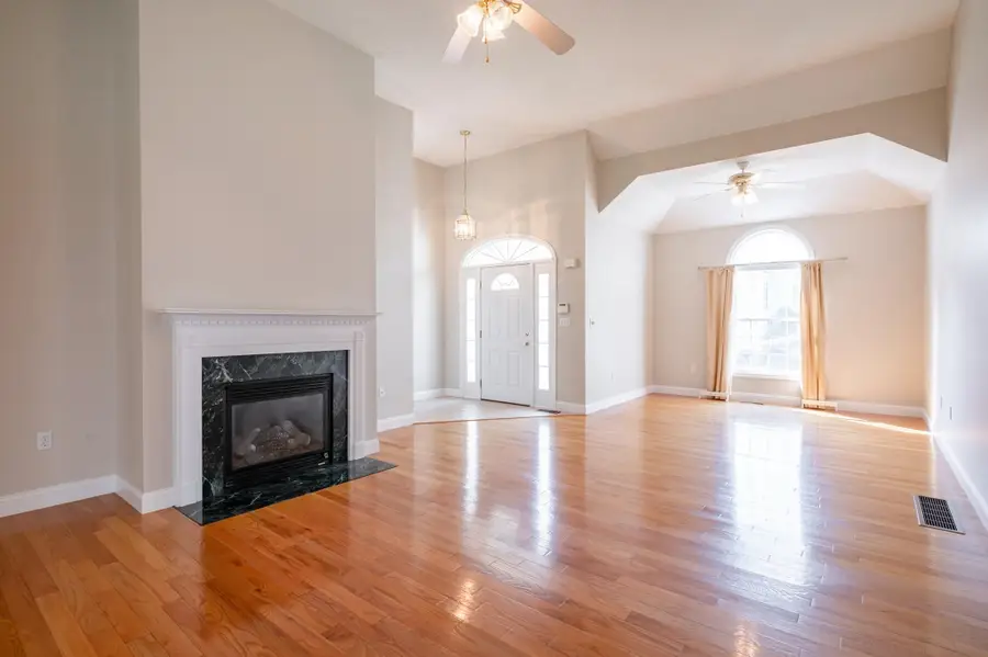 30 Holly Lane #30, Dracut, MA 01826 - #2