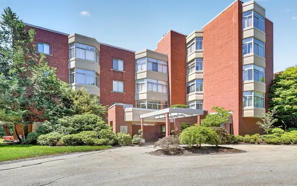 99-10 Florence Street #2A, Newton, MA 02467