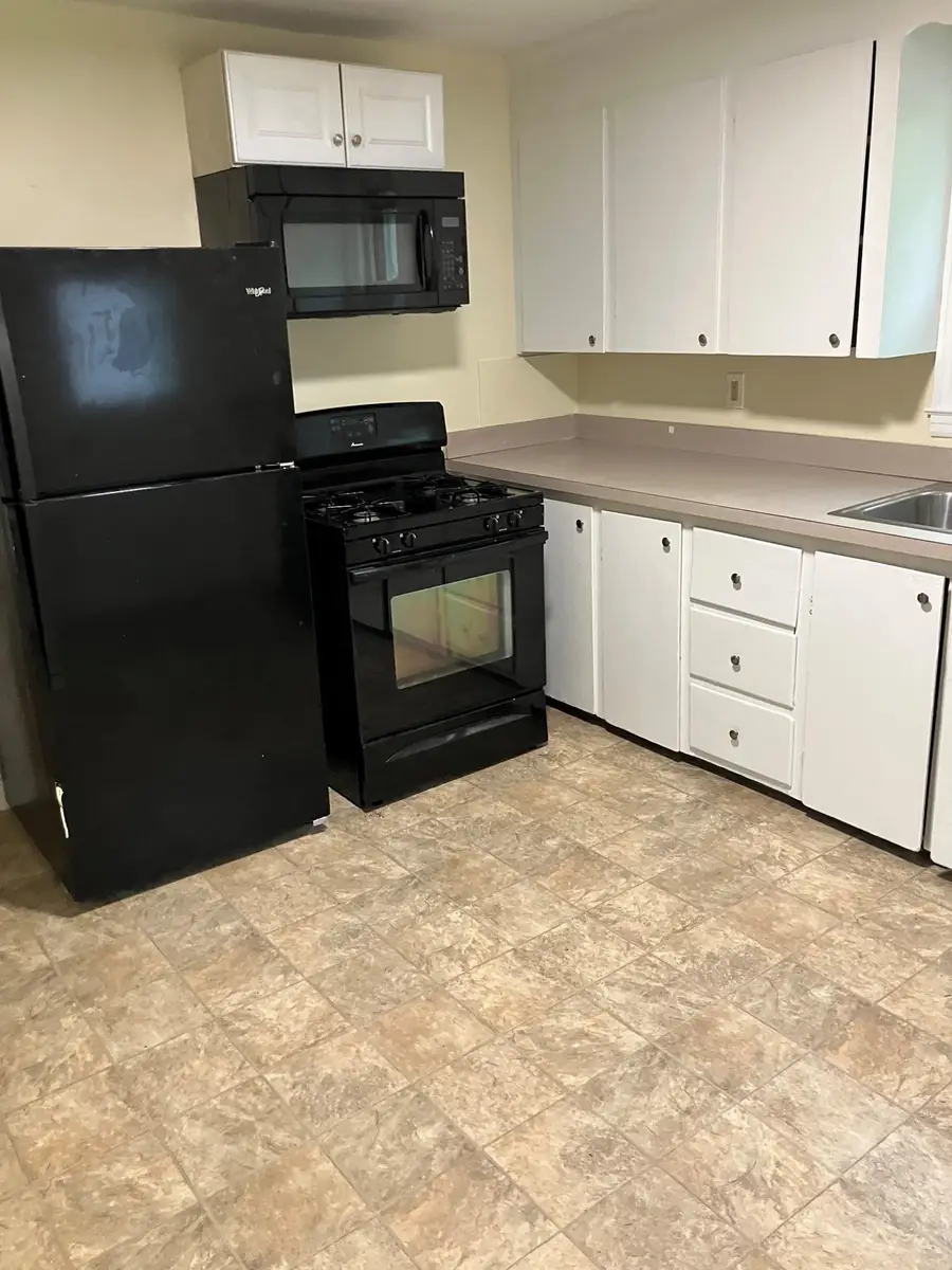 30 Millville St, Salem, NH 03079 - #2