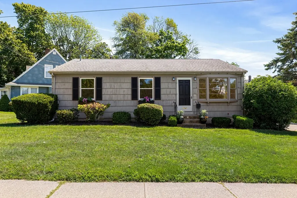1747 Highland Avenue, Fall River, MA 02720 - #1