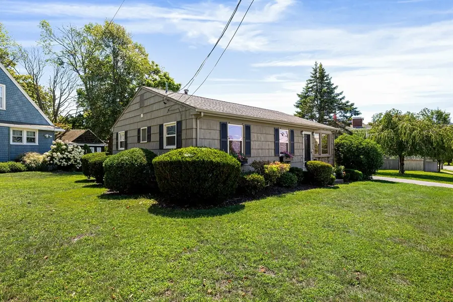 1747 Highland Avenue, Fall River, MA 02720 - #2