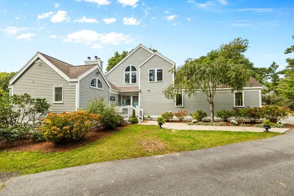 264 Hill And Plain Road, Falmouth, MA 02536