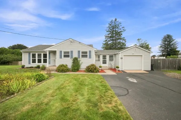 70 Crestwood, Chicopee, MA 01020