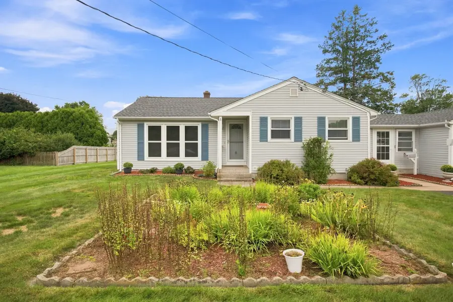 70 Crestwood, Chicopee, MA 01020 - #2