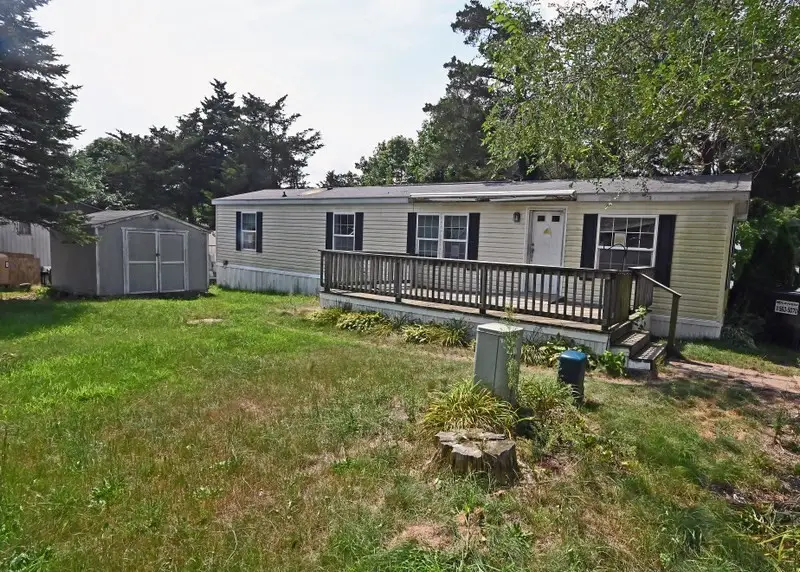 7 First Avenue, Pocasset, MA 02559 - #2