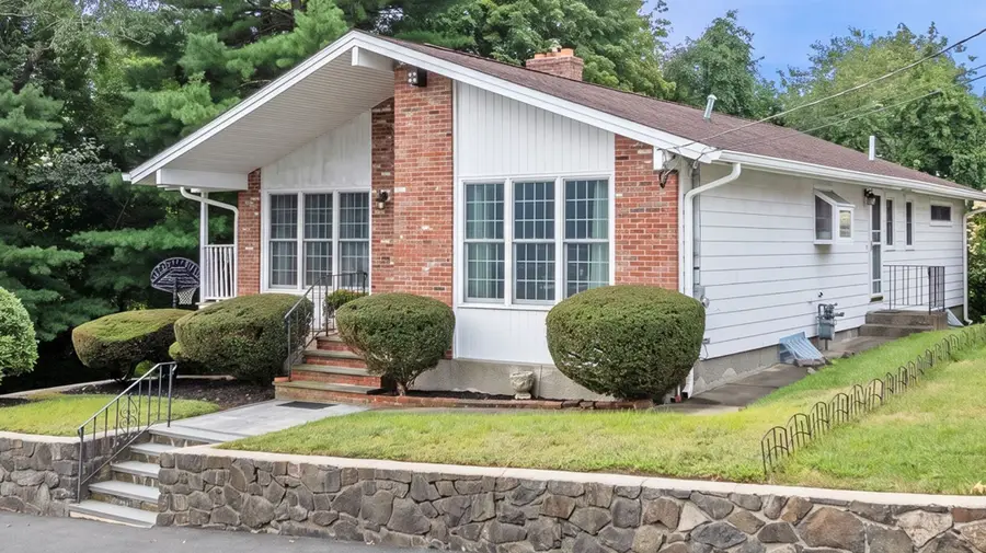 11 Mooney Rd, Salem, MA 01970 - #2