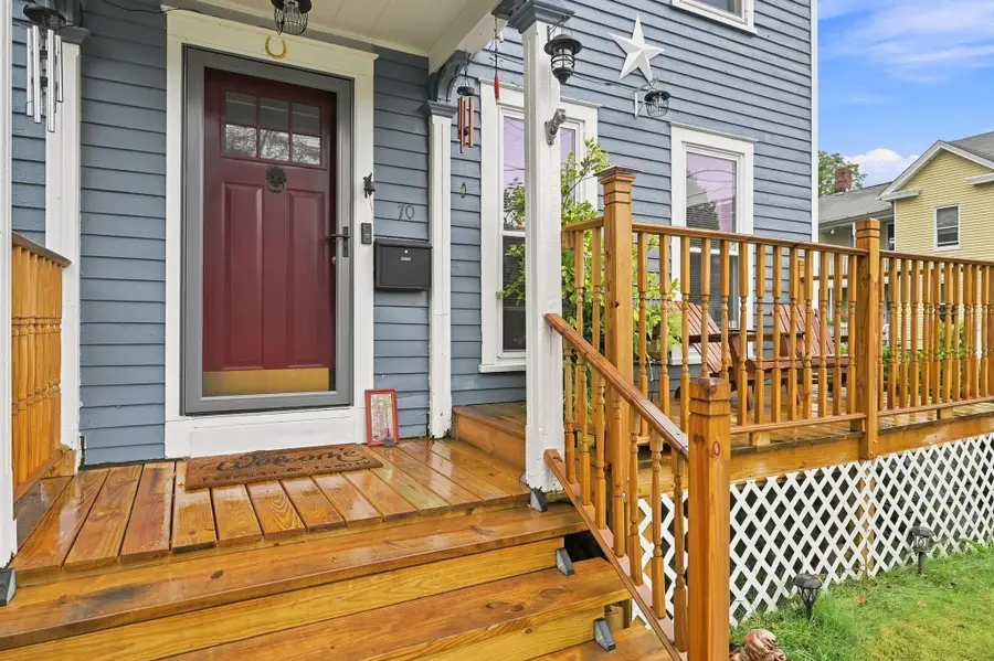 70 Pine St, Chicopee, MA 01020 - #2