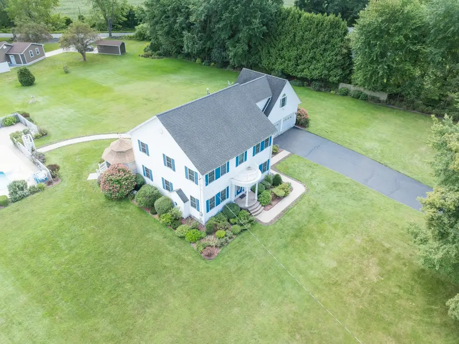 671 South Washington Street, Belchertown, MA 01007 - #3