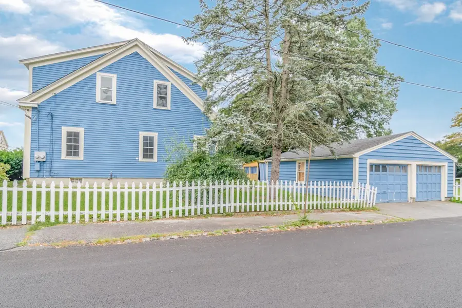 50 N Pleasant St #50, Taunton, MA 02780 - #2