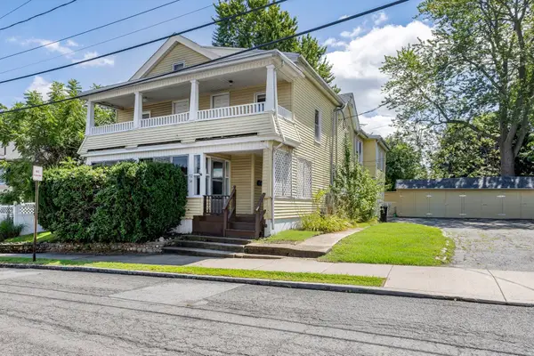 32-34 Pearl St, Chicopee, MA 01013