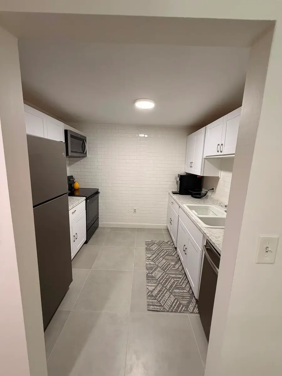 6 Marc Dr #6B8, Plymouth, MA 02360 - #3