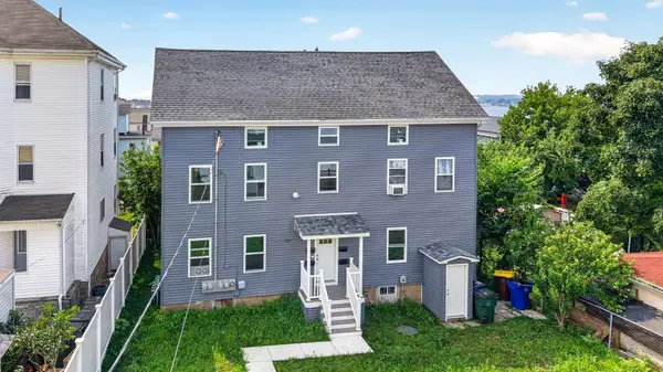 169 Grant St, Fall River, MA 02721