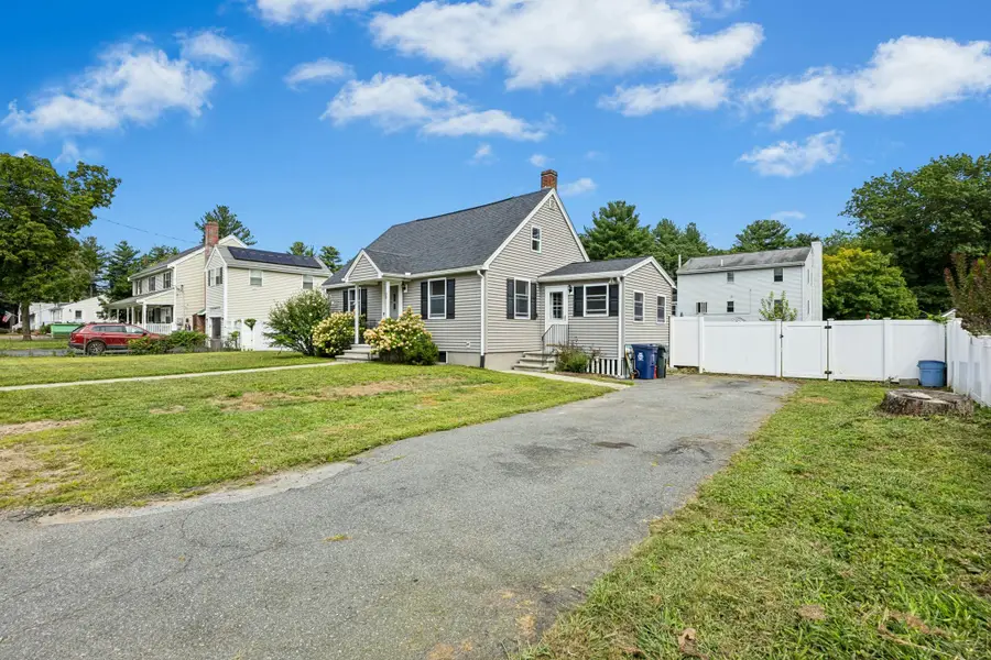 38 Oakdale Road, Wilmington, MA 01887 - #2