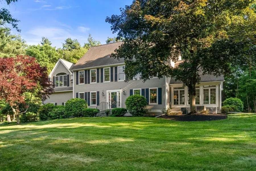 23 Longwood Dr, Hopkinton, MA 01748 - #3