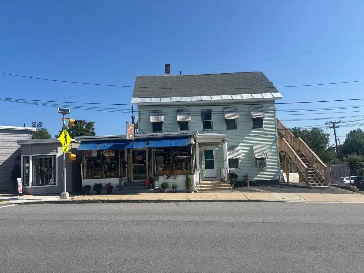 54-56 Mechanic St, Leominster, MA 01453 - #1