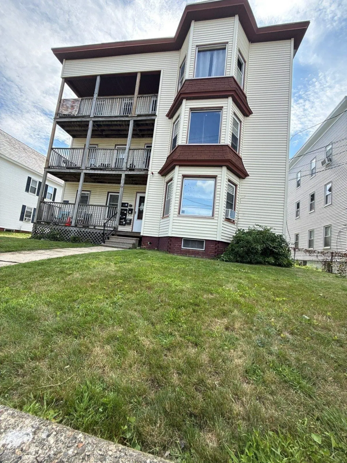 69 Nichols St, Gardner, MA 01440 - #1