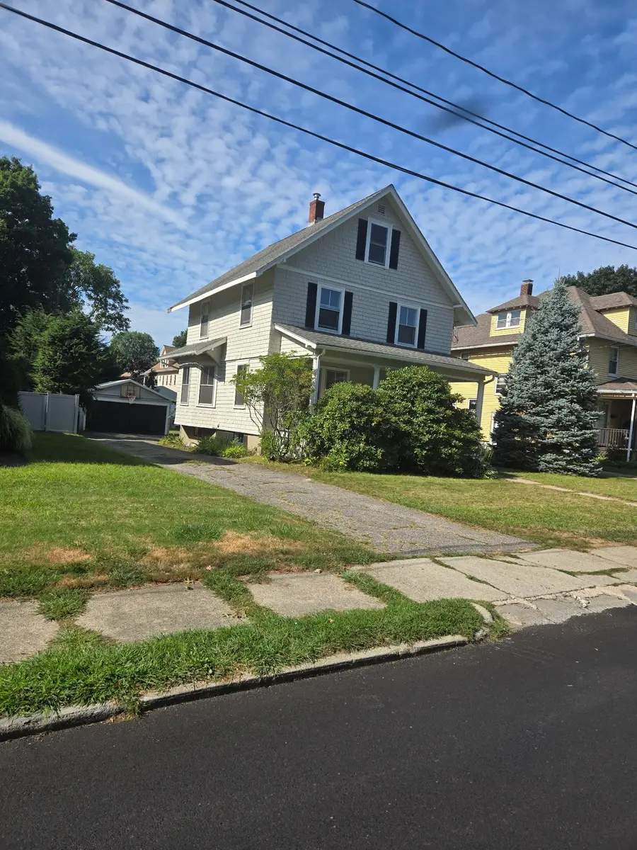 27 Mansfield St, Framingham, MA 01702 - #2
