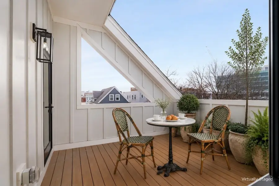 21 South Waverly #21, Boston, MA 02135 - #3