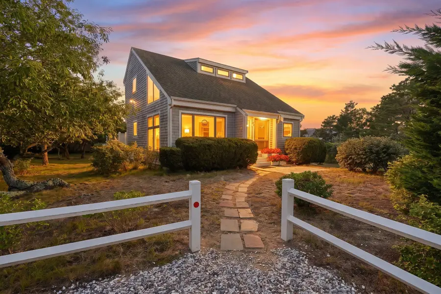 10 Windigo Ln, North Truro, MA 02652 - #2