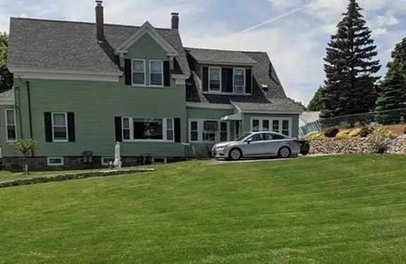 53 Weare, Lawrence, MA 01843
