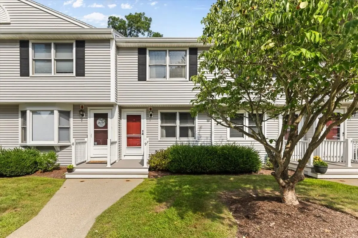 162 Oak St #9, Taunton, MA 02780 - #1