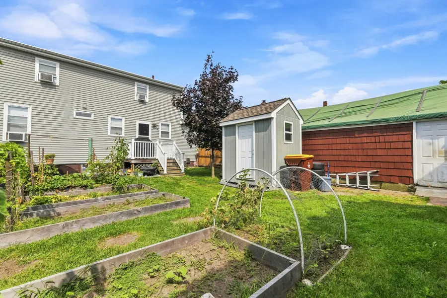 577 Pokross St, Fall River, MA 02724 - #3