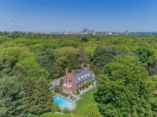 71 Sears Road, Brookline, MA 02445