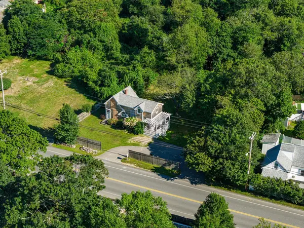 991 Ocean St, Marshfield, MA 02050