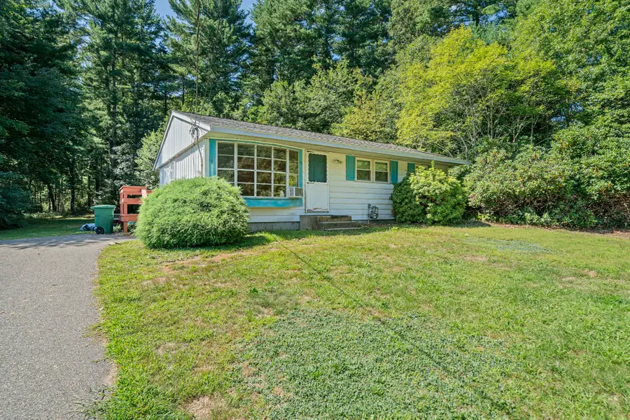 69 Pilgrim Rd, Pembroke, MA 02359 - #2