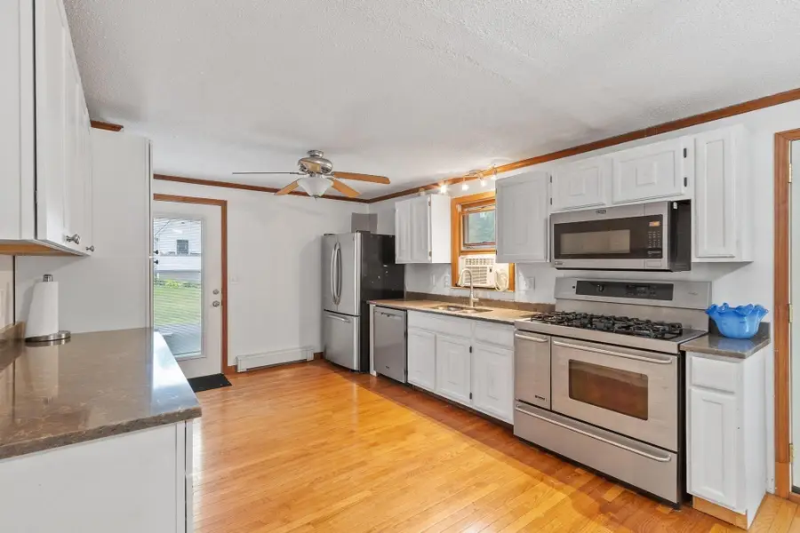 171 Birchcroft Rd, Leominster, MA 01453 - #2