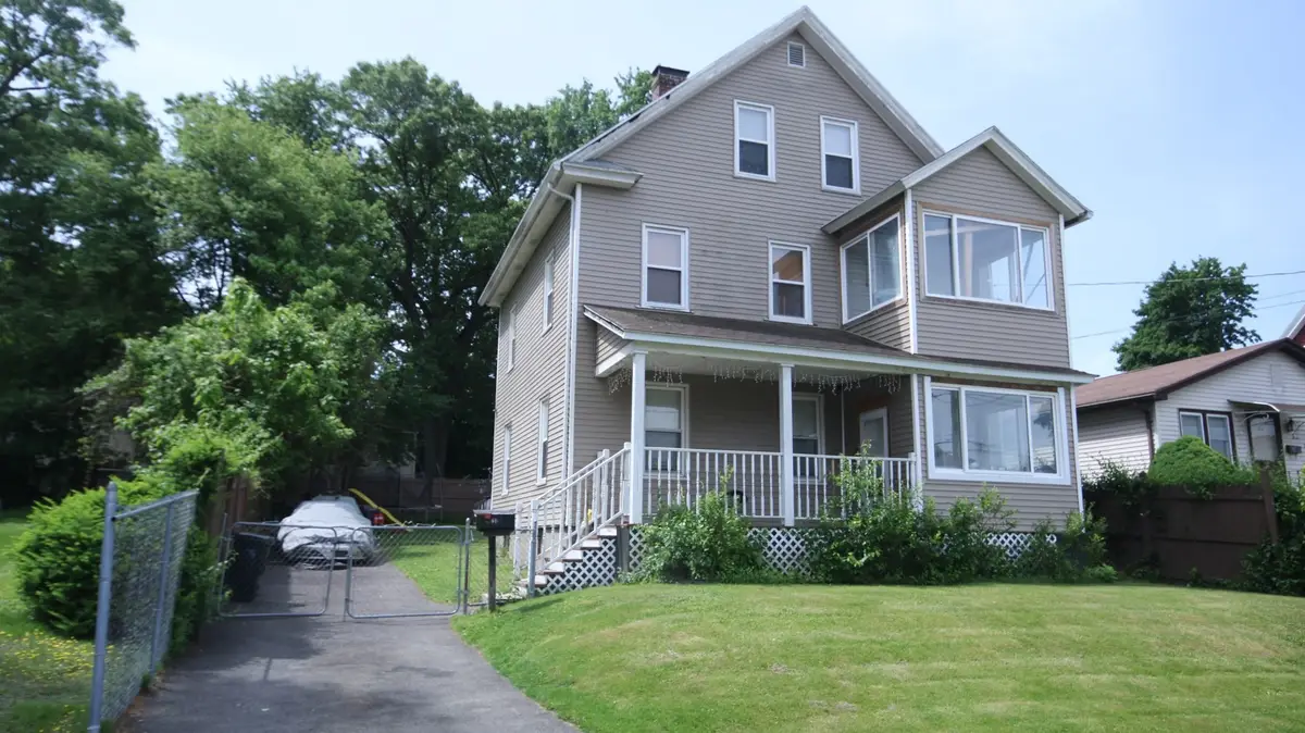 61 Austin St, Chicopee, MA 01013 - #1
