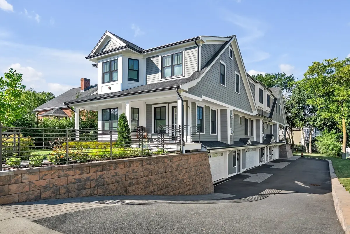 264 Pearl St. #2, Newton, MA 02458 - #1