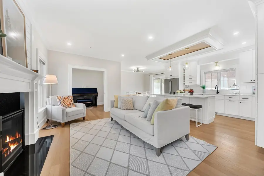 264 Pearl St. #2, Newton, MA 02458 - #3