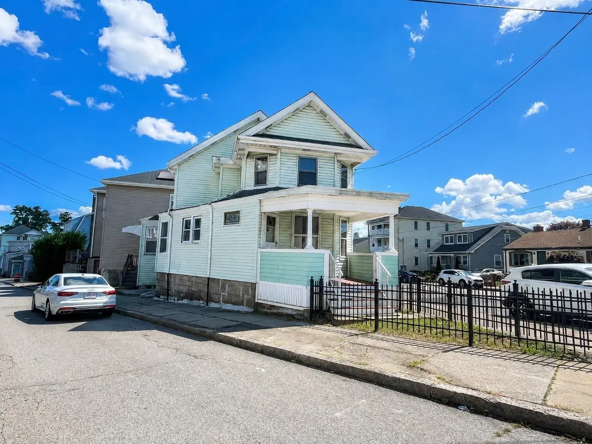 2018 Pleasant St, Fall River, MA 02723 - #1