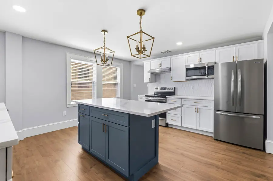 42 School St #2, Salem, MA 01970 - #3
