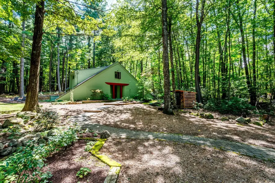 23-25 Hog Hill Rd, Pepperell, MA 01463 - #2