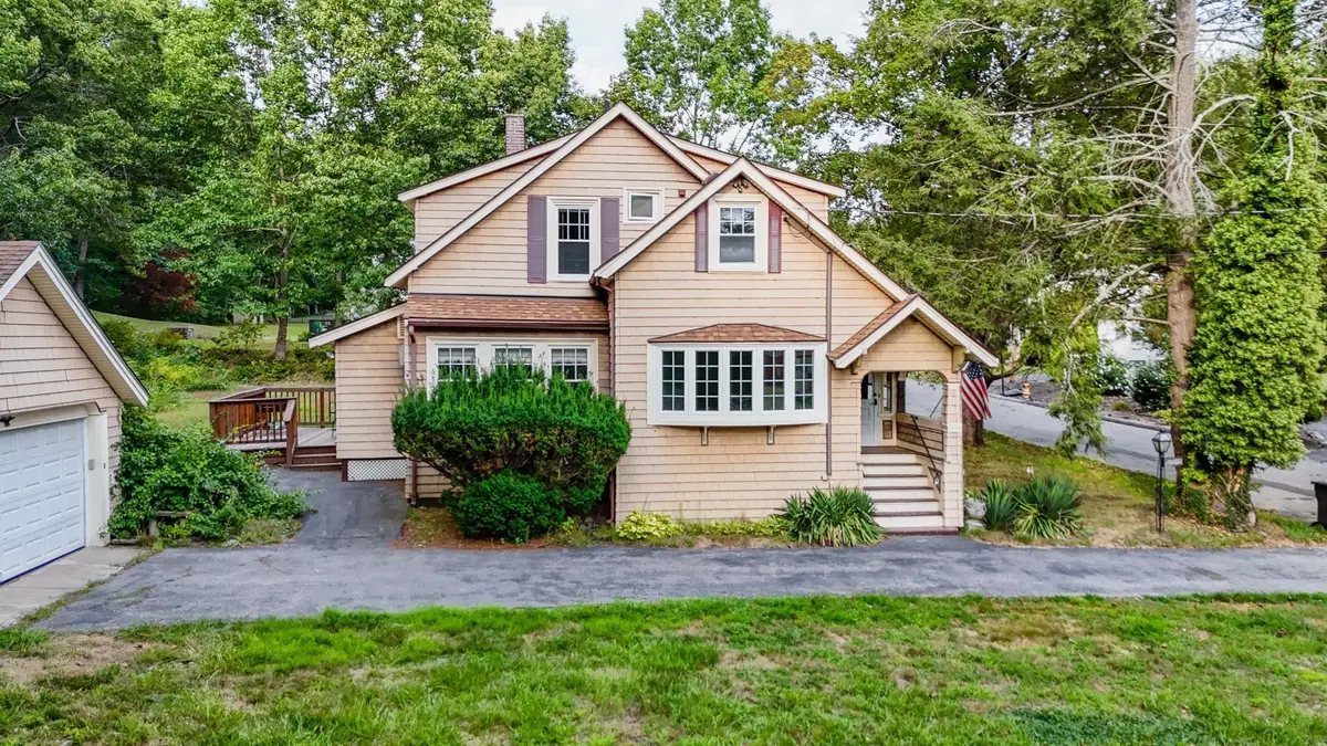 30 Woodrow Ave, Haverhill, MA 01830 - #1