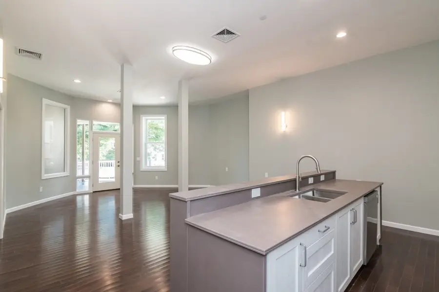 27 Bardwell St. #3, South Hadley, MA 01075 - #2
