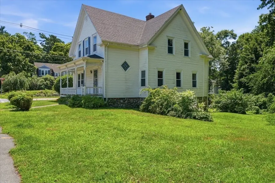 74 Wareham St, Middleboro, MA 02346 - #2