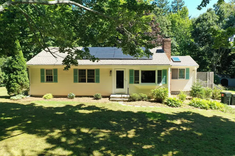 126 Willimantic Dr, Marstons Mills, MA 02648 - #2