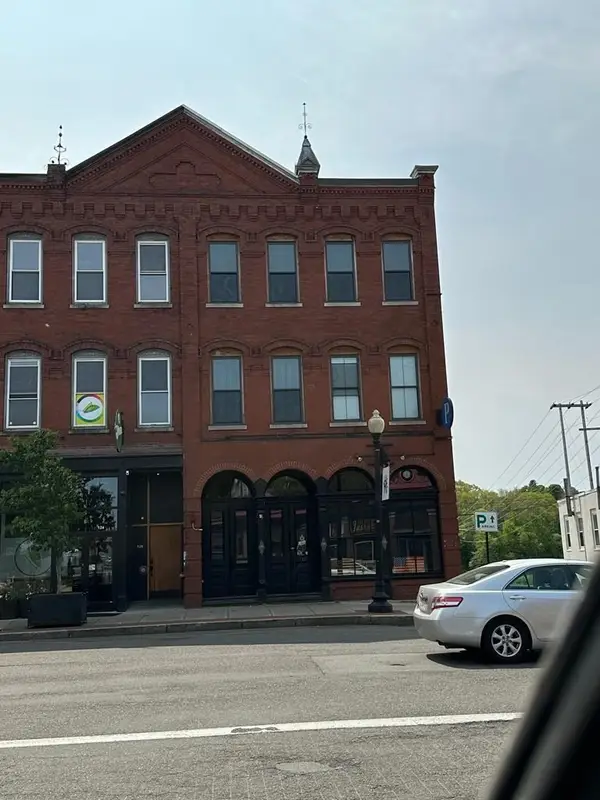 128 Washington St, Haverhill, MA 01832