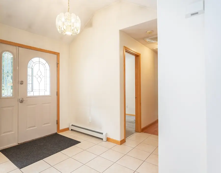 380 Spruce St, Bridgewater, MA 02324 - #2