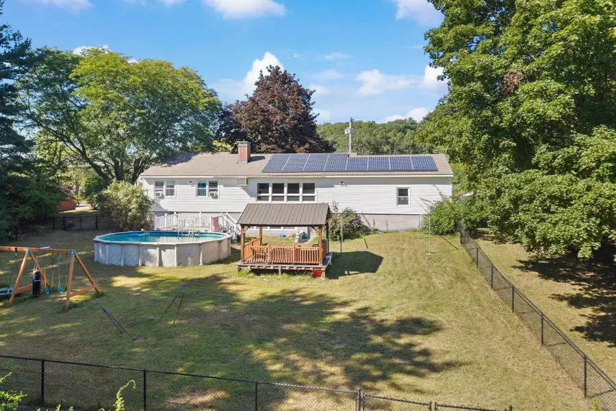 129 Pleasant Valley St, Methuen, MA 01844 - #2